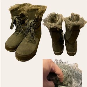 These are grey cooler Merona boots. Women’s size 9.
